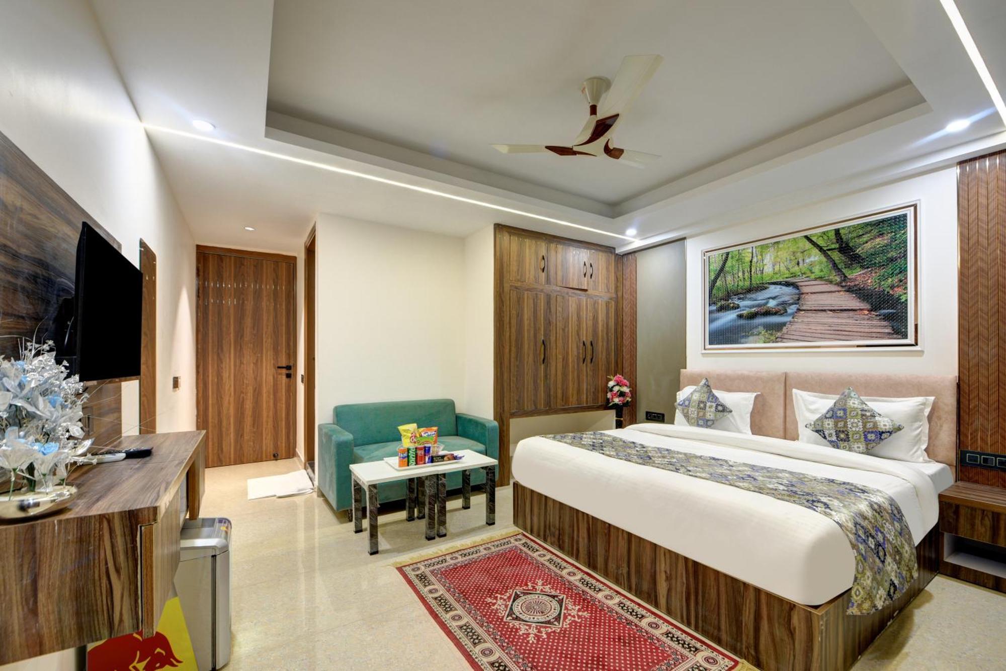 Dream World Near Delhi Airport 4* New Delhi